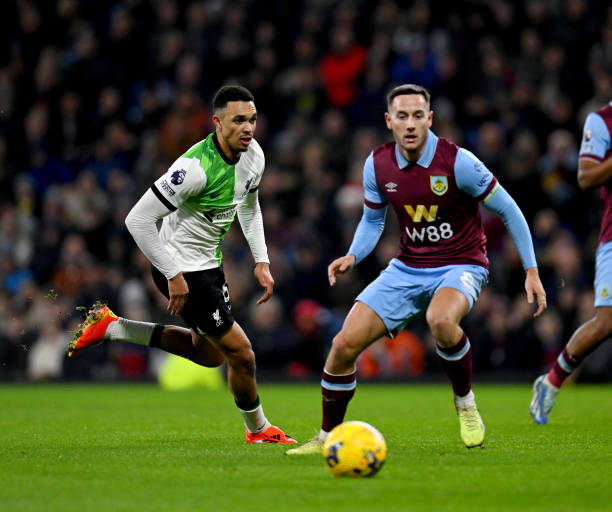 有竞争力的 有竞争力的